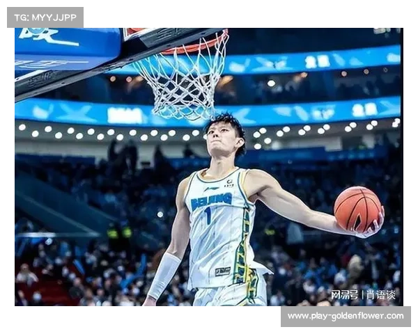 曾凡博NBA首秀尴尬交白卷三犯离场回归CBA或成更好选择 曾凡博NBA首秀尴尬交白卷三犯离场回归CBA或成更好选择